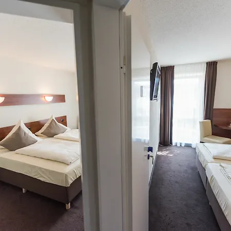 Am Hotel Soest